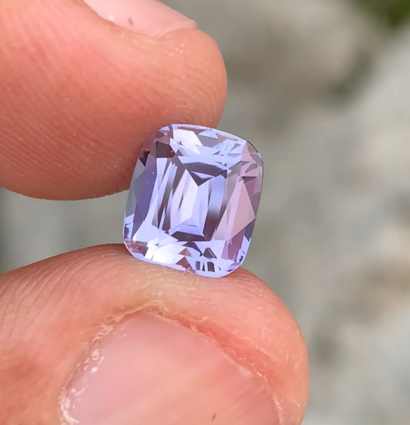 Tanzanite 3.28 ct.